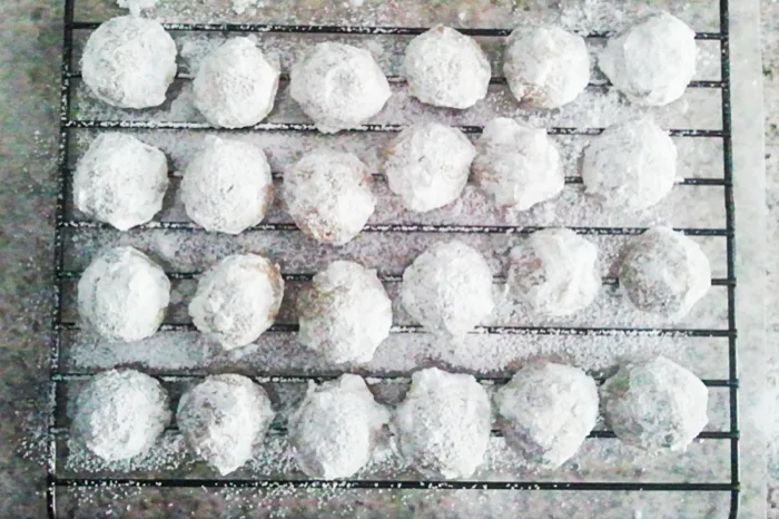 Russian Tea Cake