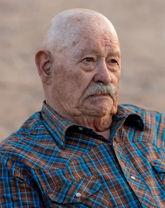 Everett Acker