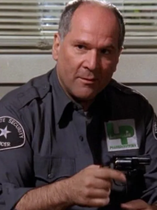 Paulie Flores